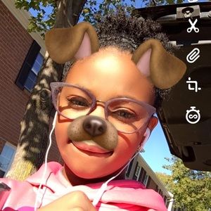 Meet your Posher, Ava